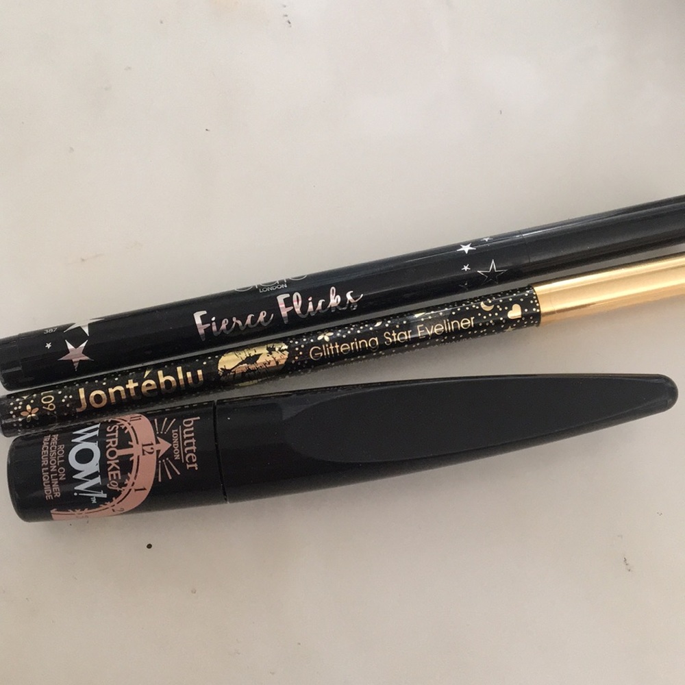 Bundle of eyeliners!